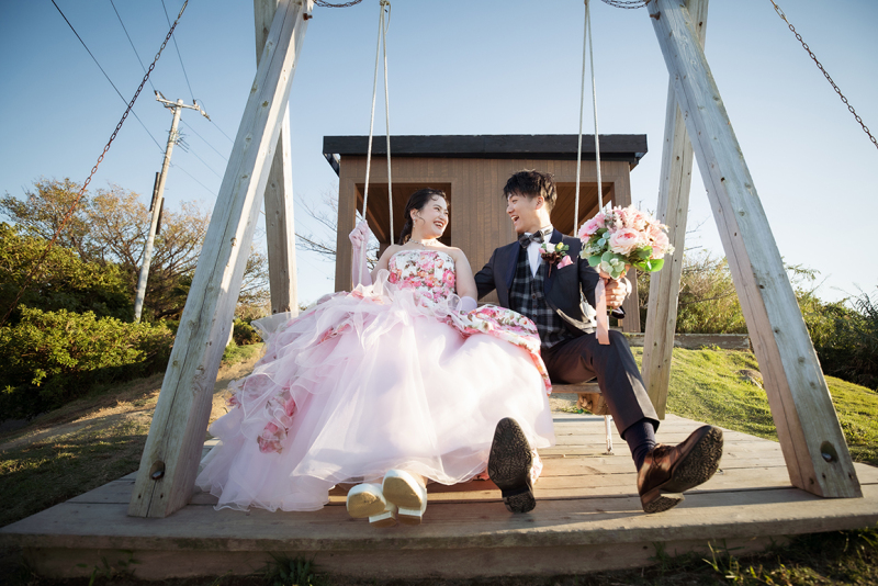 ふたりの未来を描くブランコ