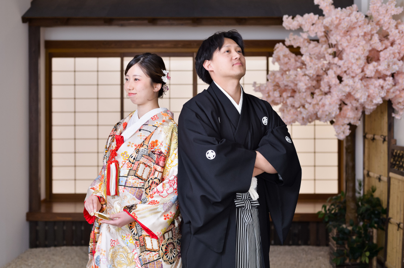 凛と華やぐ、和装のおふたりらしさ