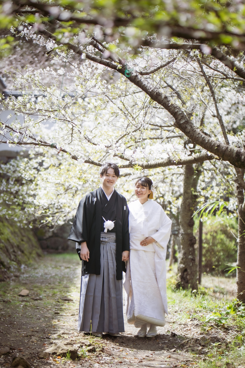 桜の道を、ふたりで歩いて