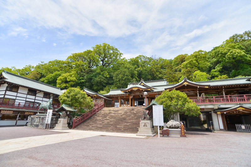 193段の石段を上った「上西山」に神社が。