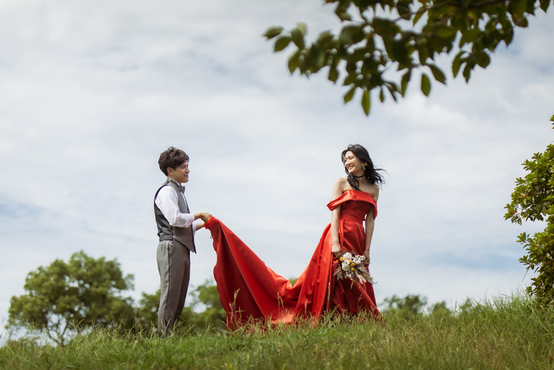 風そよぐ緑と共に描く二人の物語