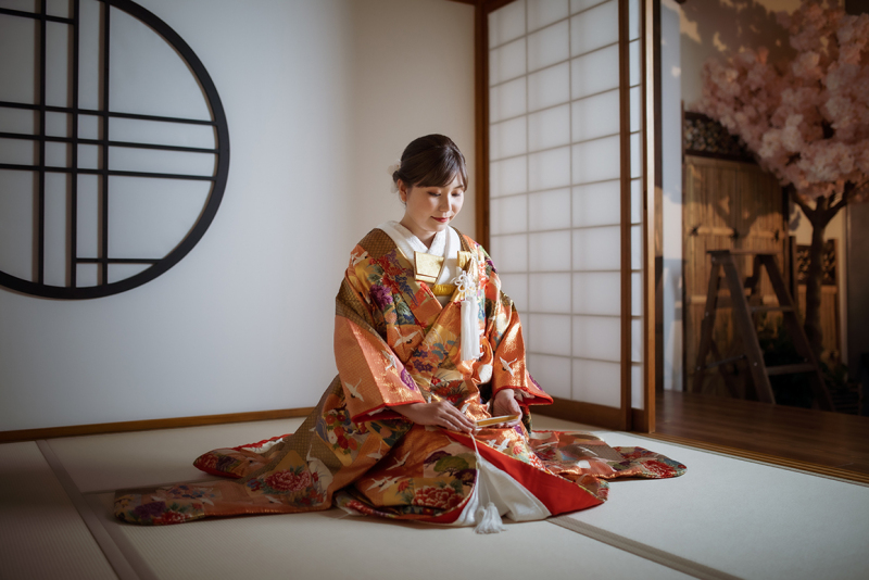 雅な時を刻む – 色打掛の美しさ