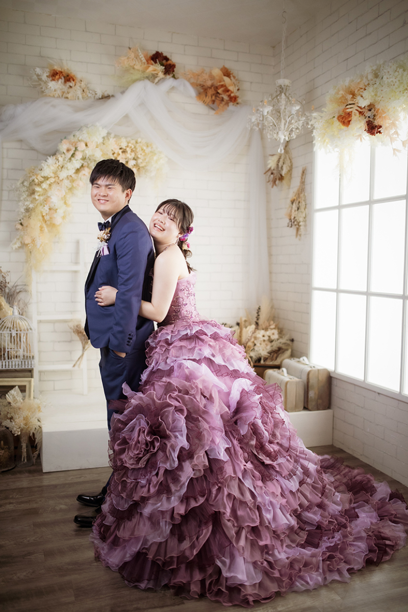 幸せいっぱいの背中合わせ