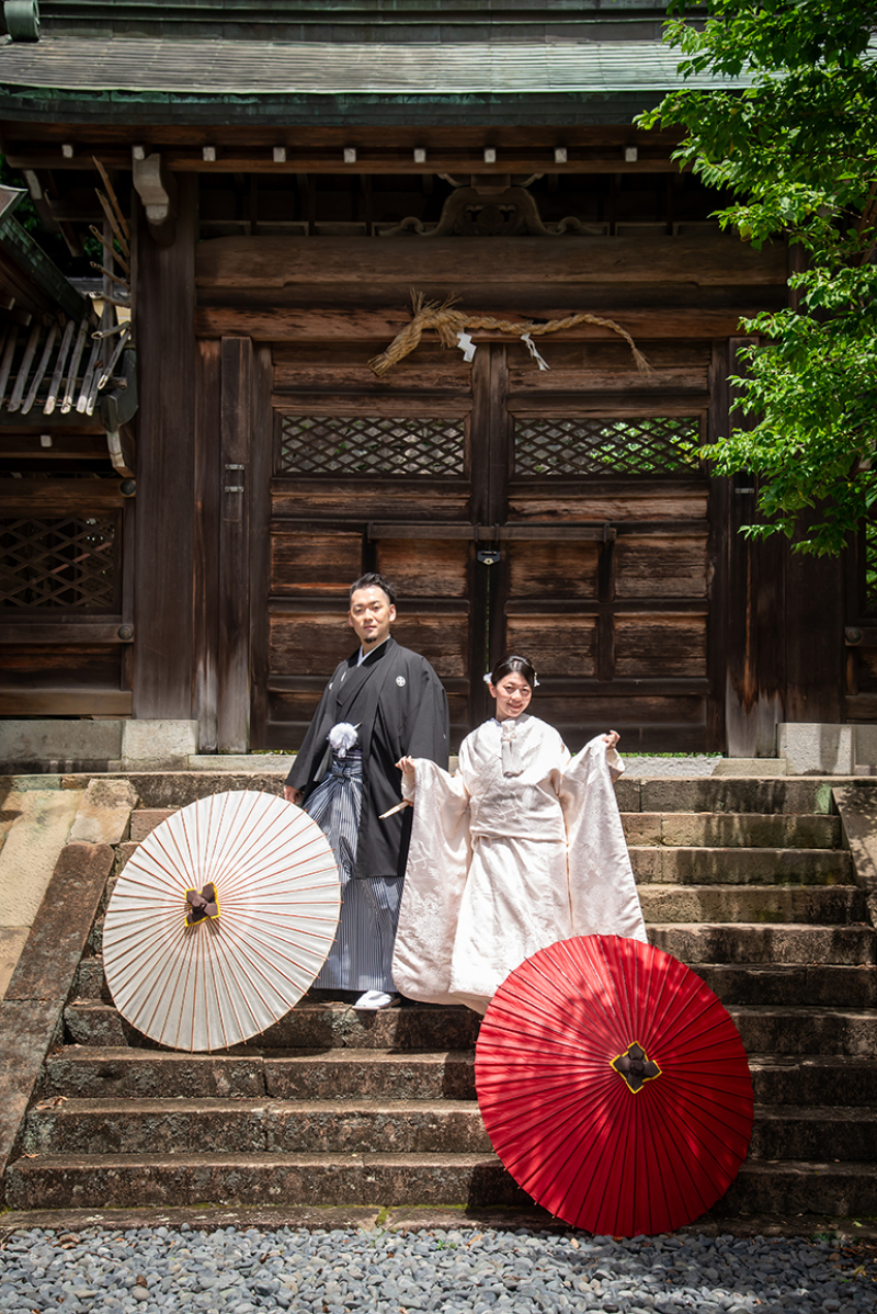 伝統に彩られた誓い