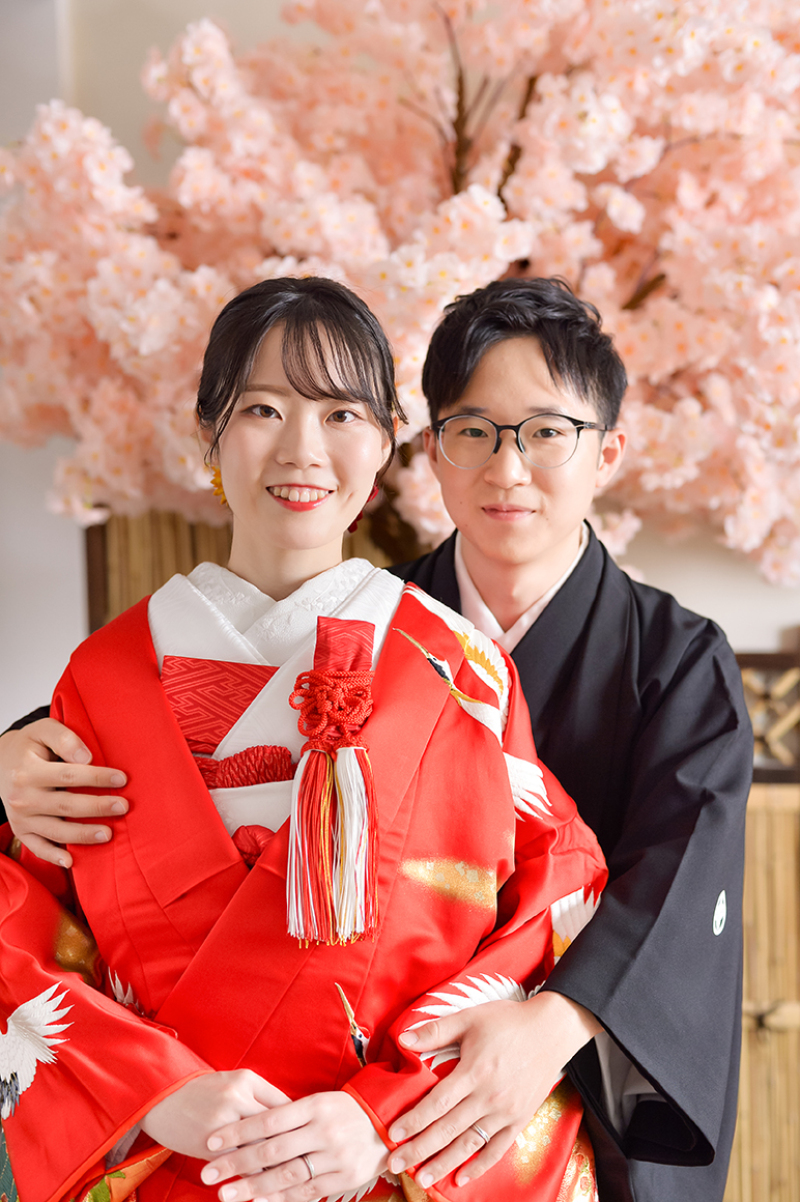 凛と華やぐ、ふたりの始まり