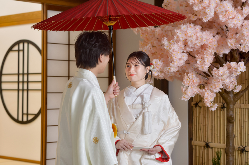 和傘に包まれる幸せなひととき