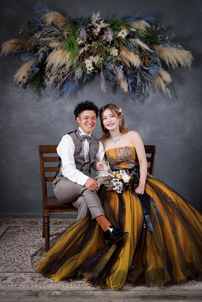 寄り添う姿に込められた、変わらぬ想い