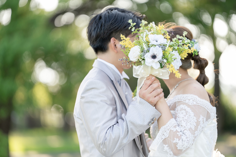 ブーケの向こうの秘密