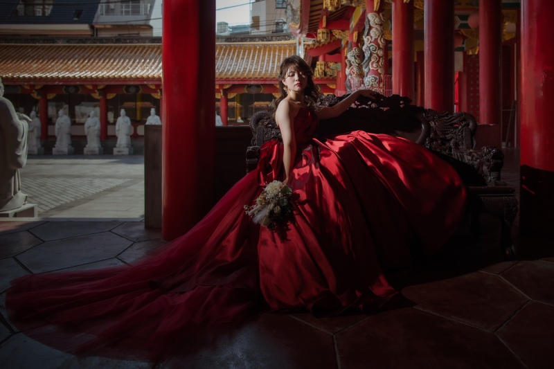 彩り豊かな極彩色で中国建築様式の伝統美。