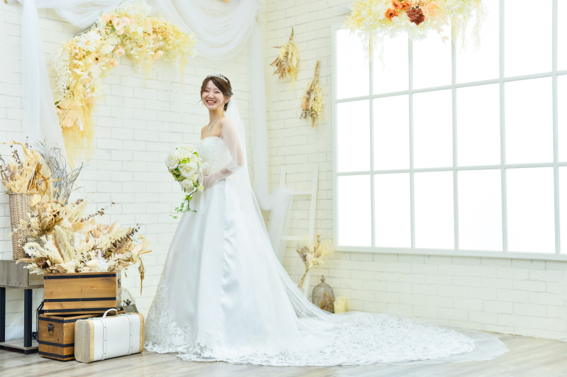 【衣装2着目無料】洋装２着ハウススタジオプラン　/　衣装２着・着付ヘアメイク・髪飾りアクセサリー・台紙・レタッチ込み