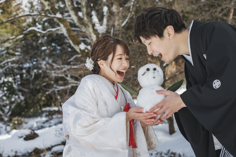 新雪の中の田母沢御用邸記念公園