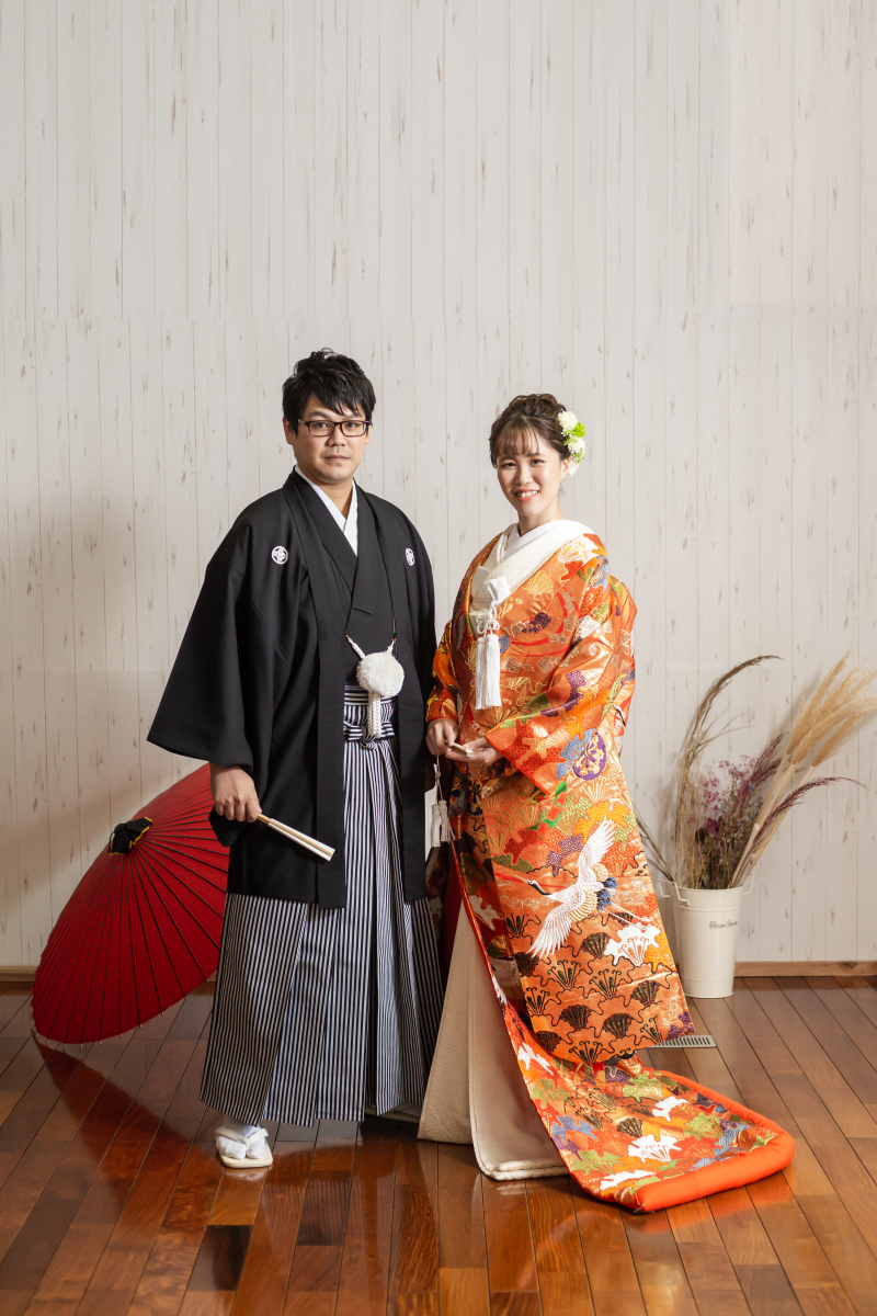 雨の日だったので特別にスタジオでも撮影しました