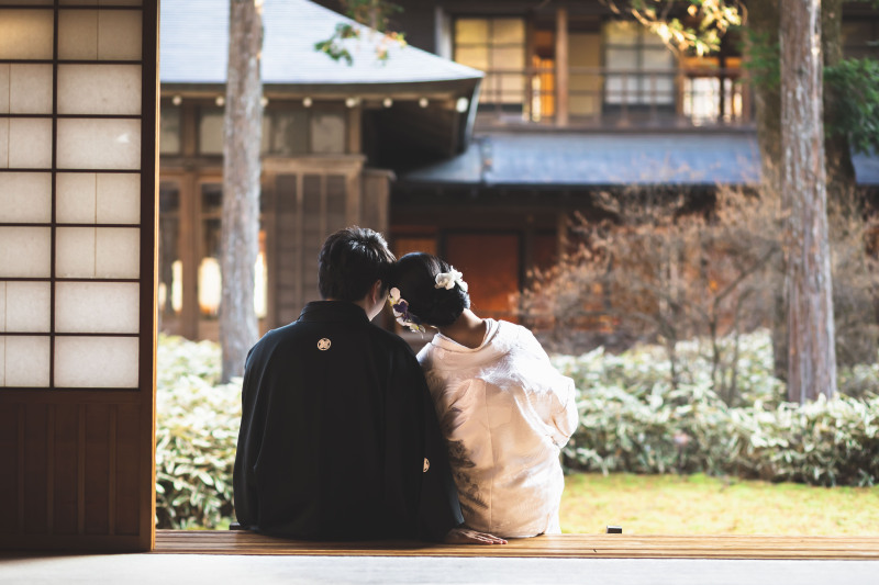 邸内展示スペース縁側でのお写真