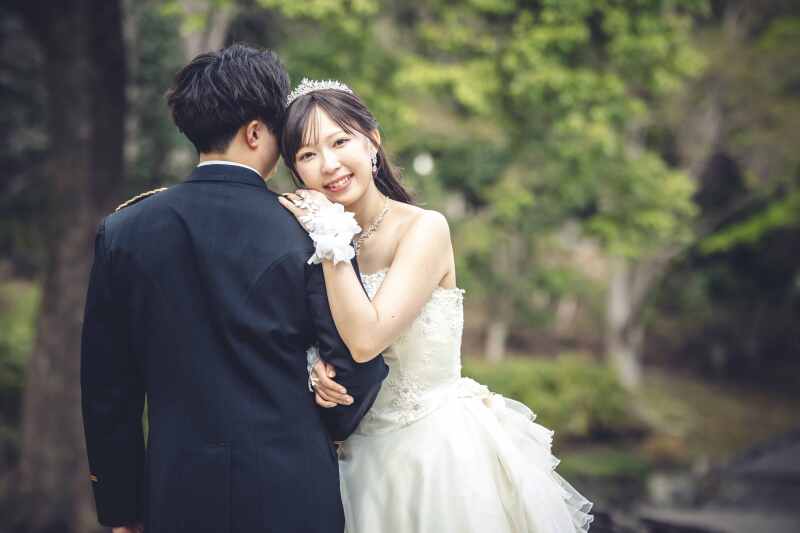 洋装１着プラン♡お好きなドレスが選べます　新緑の中で撮影