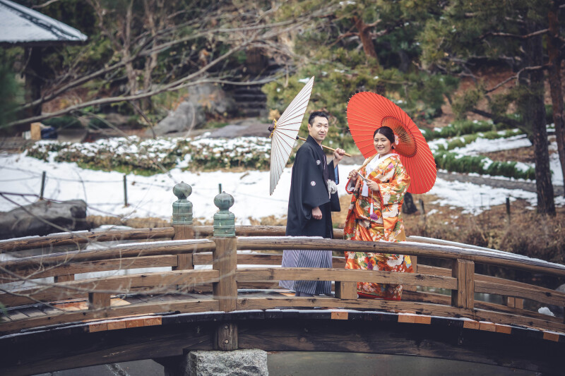 1月2月菊翠苑と日本庭園で撮影する2着プラン（衣装差額なし）110,000円　レタッチ済みデータ200つき