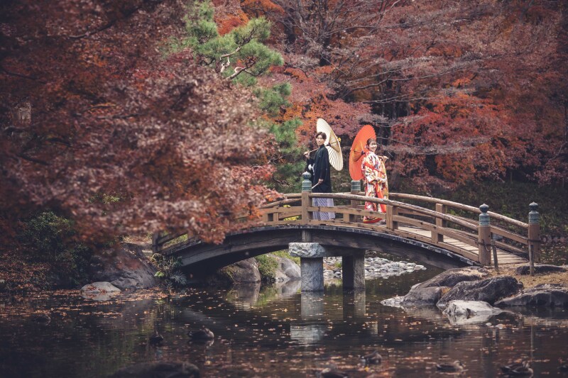 お得♪ 和装紅葉 お好きな衣装2着(衣装差額無し)日本庭園ロケ スタジオ撮影あり 200カットレタッチ済み付 115,000円