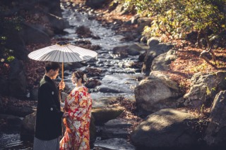 １月２月スタジオ1着＋日本庭園ロケ1着　お好きな衣装2着（衣装差額なし）75,000円　１３０レタッチ済みデータ付