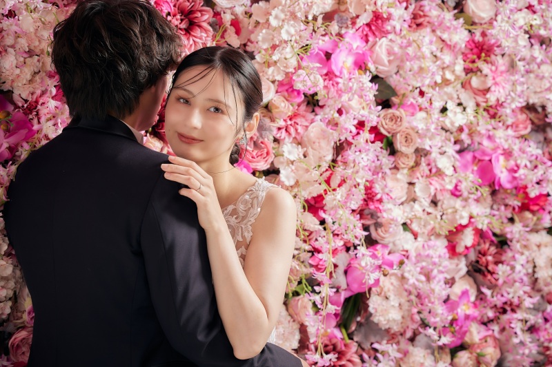 お花いっぱいの背景で