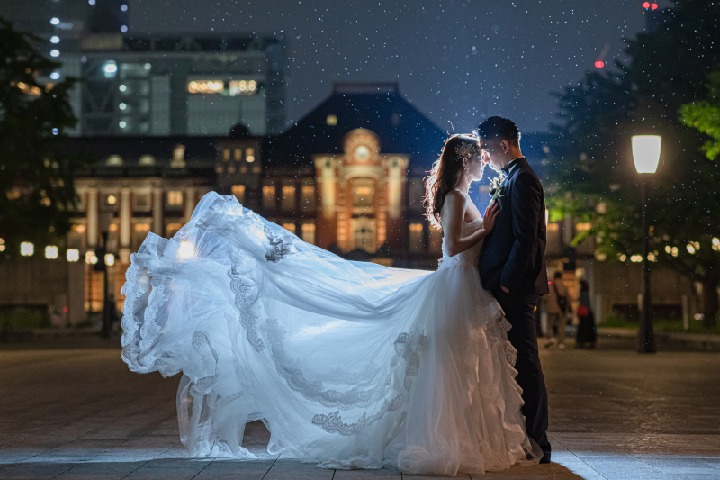 光のシャワーに包まれて