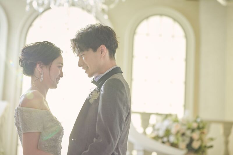 【スタジオ人気No.1】衣装2着プレミアムプラン 撮影300カット+納品データ50カット/レタッチ&美肌補正付