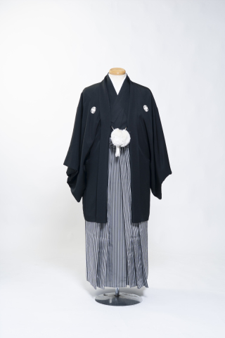 紋付袴（黒）001