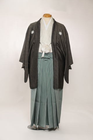 紋付袴（灰・白菱）007