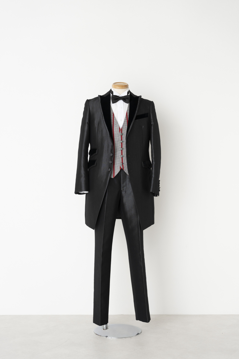 Tuxedo 279