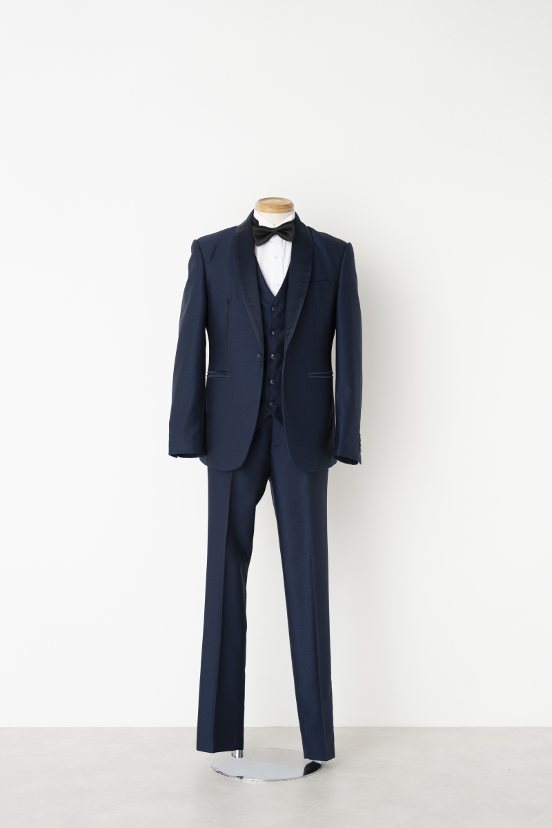 Tuxedo 001