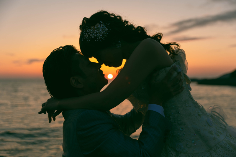 夕日をバックに