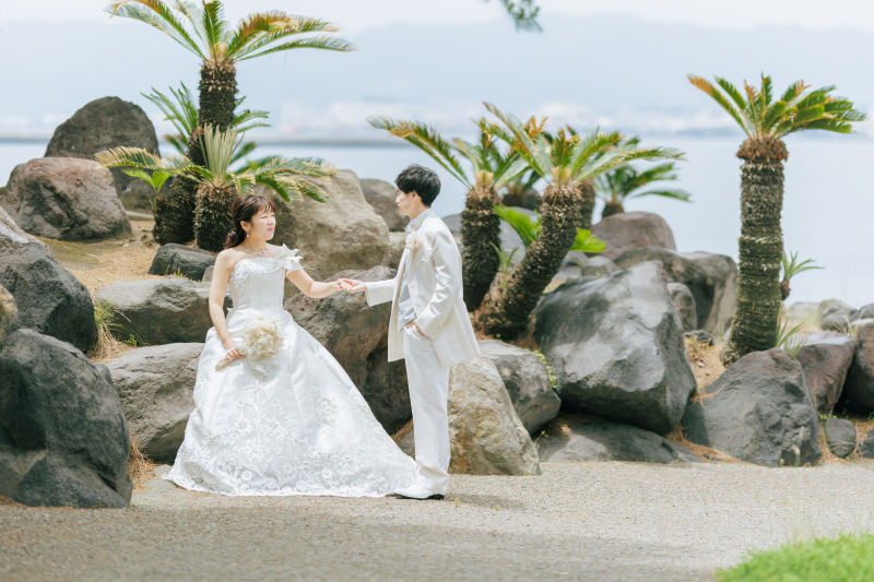 手を取り合って♡