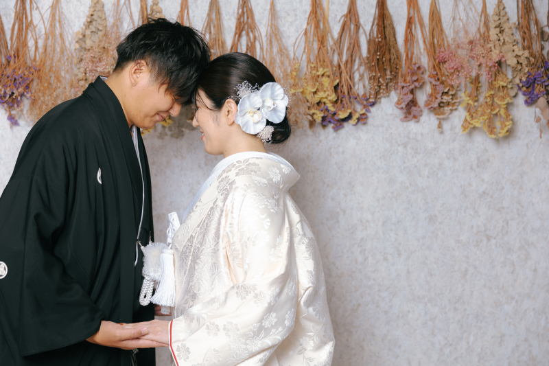 おでこをくっつけて