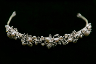 ヘッドアクセサリー