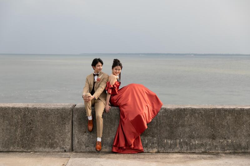 【成約特典/ドローンフォト】期間限定☆衣裳選び放題/撮影100カット/土日祝も対象!【岩場ビーチフォトプラン】