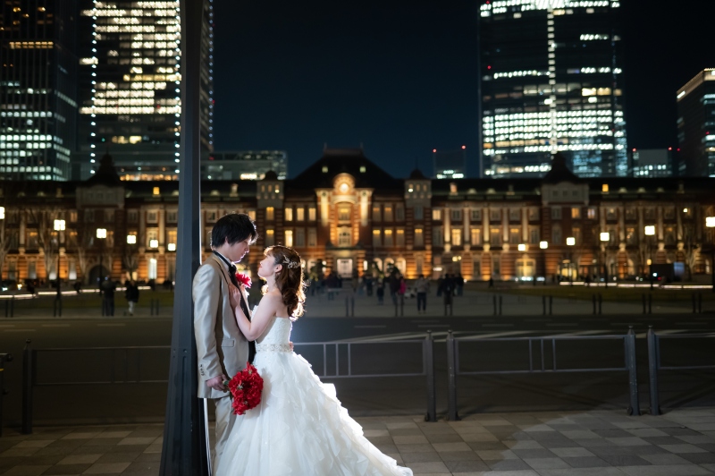 東京駅舎バックでの1枚