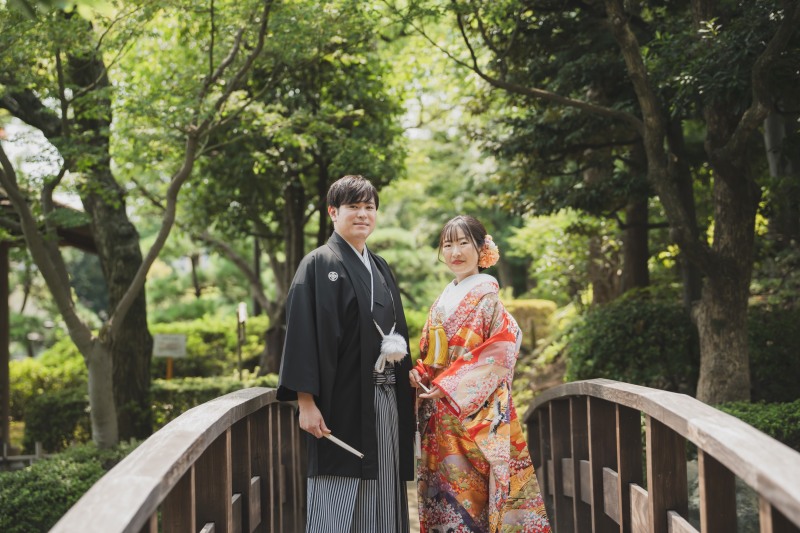 お好きな和装2着着て庭園とスタジオで撮影