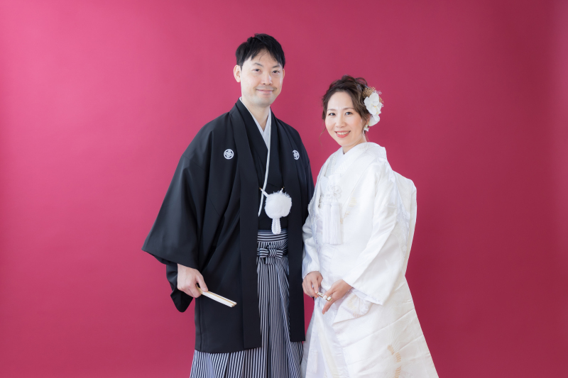白無垢と色打掛を着てのスタジオ弐点プランで撮影