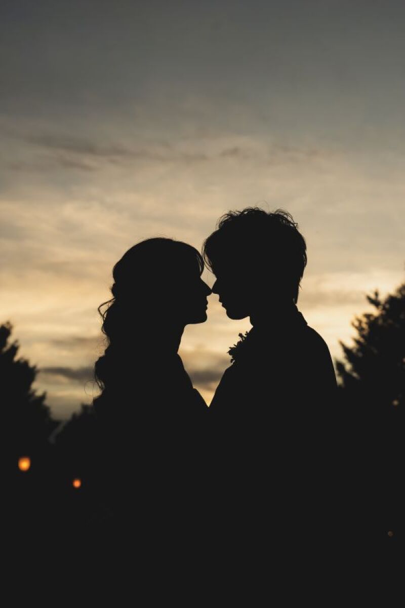 洋装は東京駅で撮影