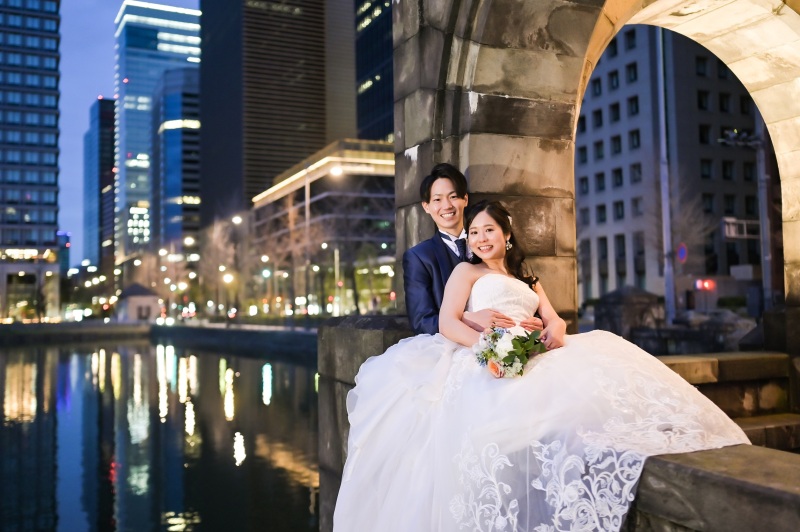 夜の東京駅周辺でのロケーション撮影