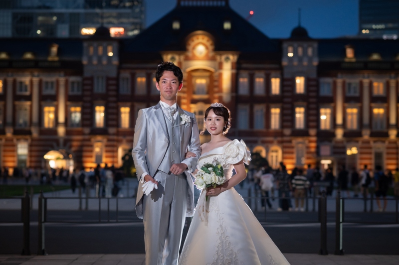 ドレスは東京駅周辺でナイト撮影