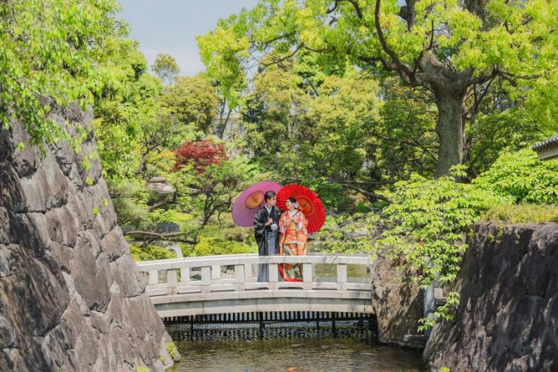 入り口付近の橋で