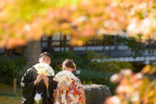 華雅苑 銀座店_紅葉シーズンの日本庭園