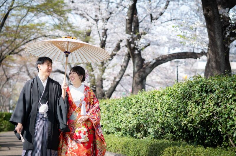 【桜の咲く時期✿ 3/26～4/10　花畑記念庭園で撮影】和装1着　撮影データ130カット最短3～5営業日後お渡し　金屛風撮影付
