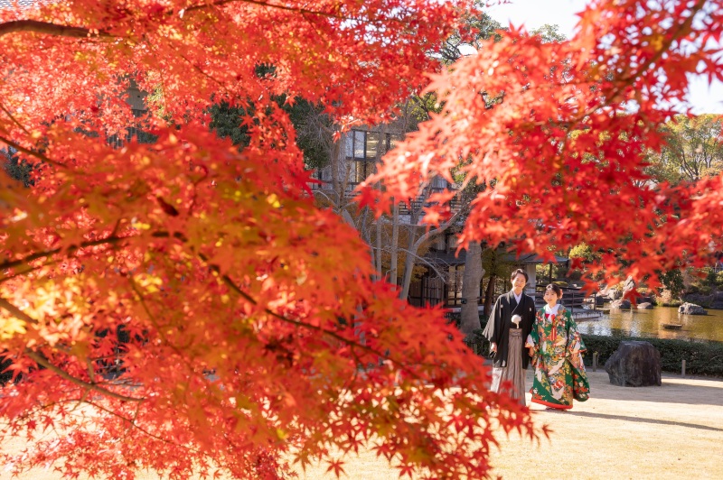 紅葉シーズン 11/25~12/10 和装2着 平日130,000円 土日祝料金22,000円