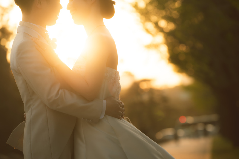 【1月末迄 Photorait限定】和装(日本庭園)&洋装(東京駅)ウェルカムボードorアルバムプレゼント