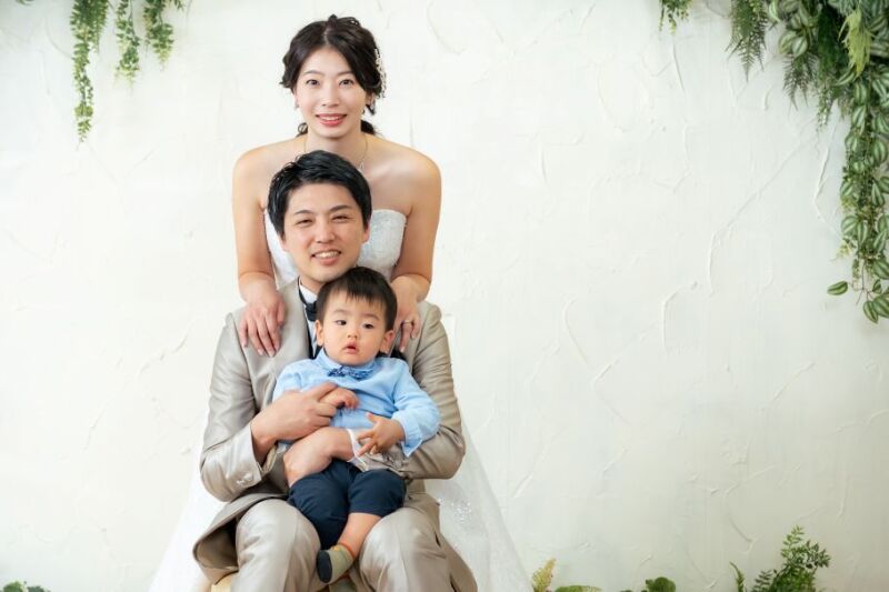 【Photorait限定 12月撮影】洋装1着 スタジオでファミリーフォト♪ 40,000円 撮影データ80カット