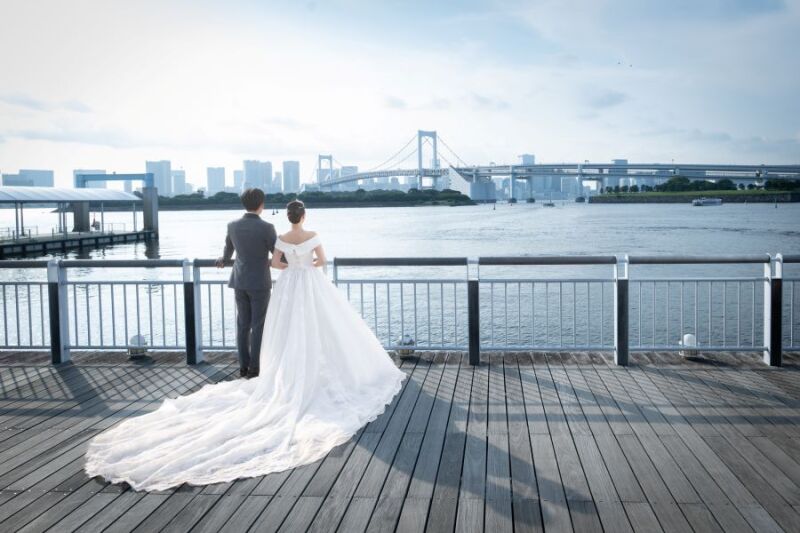 【12~1月撮影 早割】和装(日本庭園)&洋装(お台場海浜公園 昼間) 撮影データ210カット 土日祝料金無料♪