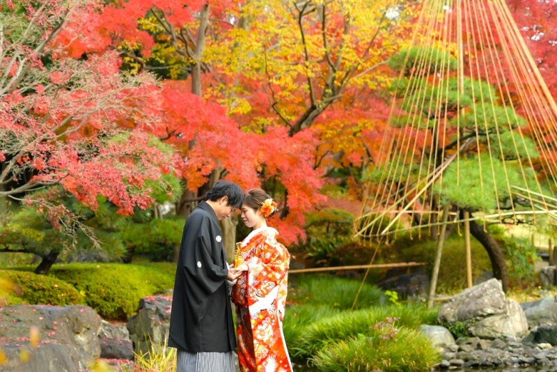 紅葉シーズン 11/25~12/10 和装2着 平日130,000円 土日祝料金22,000円