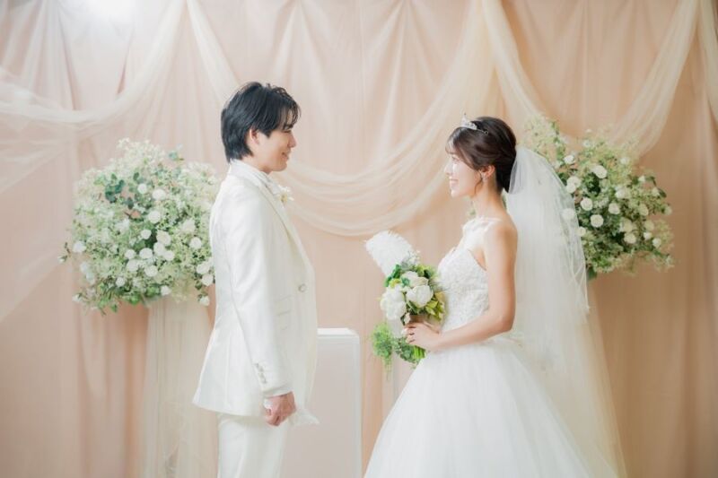 【Photorait限定 3/31迄の撮影】和装＆洋装　スタジオ撮影　撮影データ120カット　平日85,000円♪