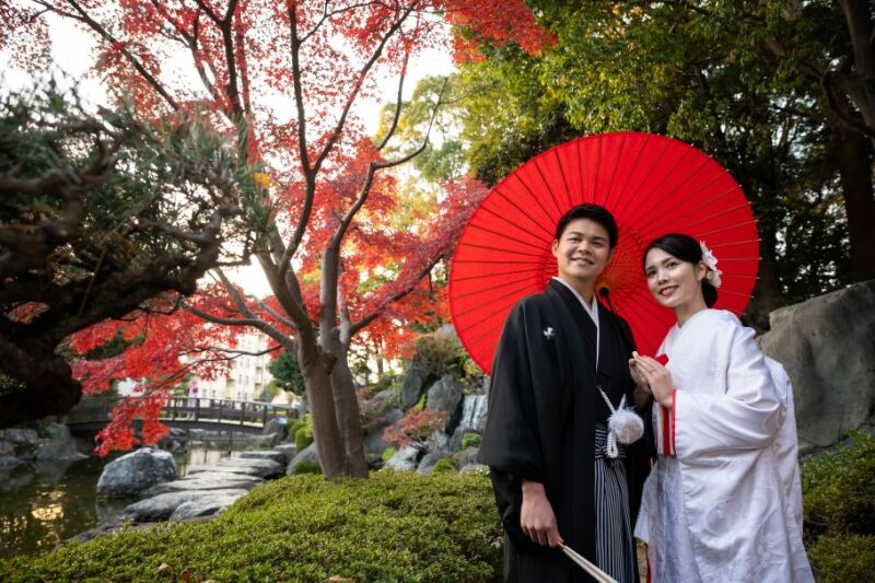 【12/1~12/20撮影 紅葉時期の都内日本庭園で撮影】 和装1着 撮影データ130カット ウェルカムボードプレゼント