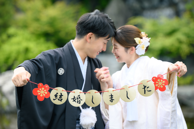 【11/25迄の平日 Photorait限定】和装(日本庭園)&洋装(東京駅)で撮影 撮影データ150カット最短3営業日後お渡し